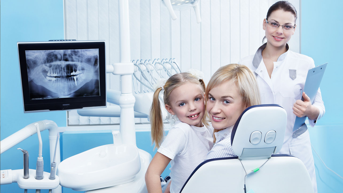 Child's First Dental Visit