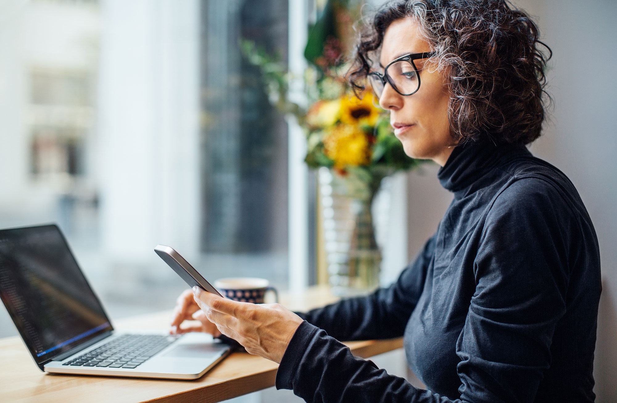 lady in front of computer